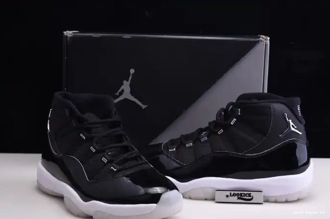 CT8012-011 Air 25th Jordan Anniversary 11 0611